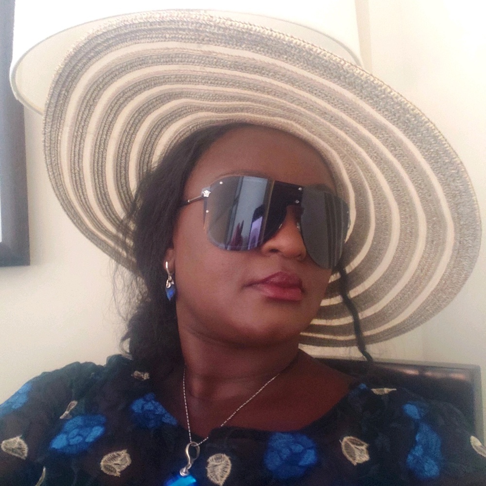 Meet your Posher, Mercy